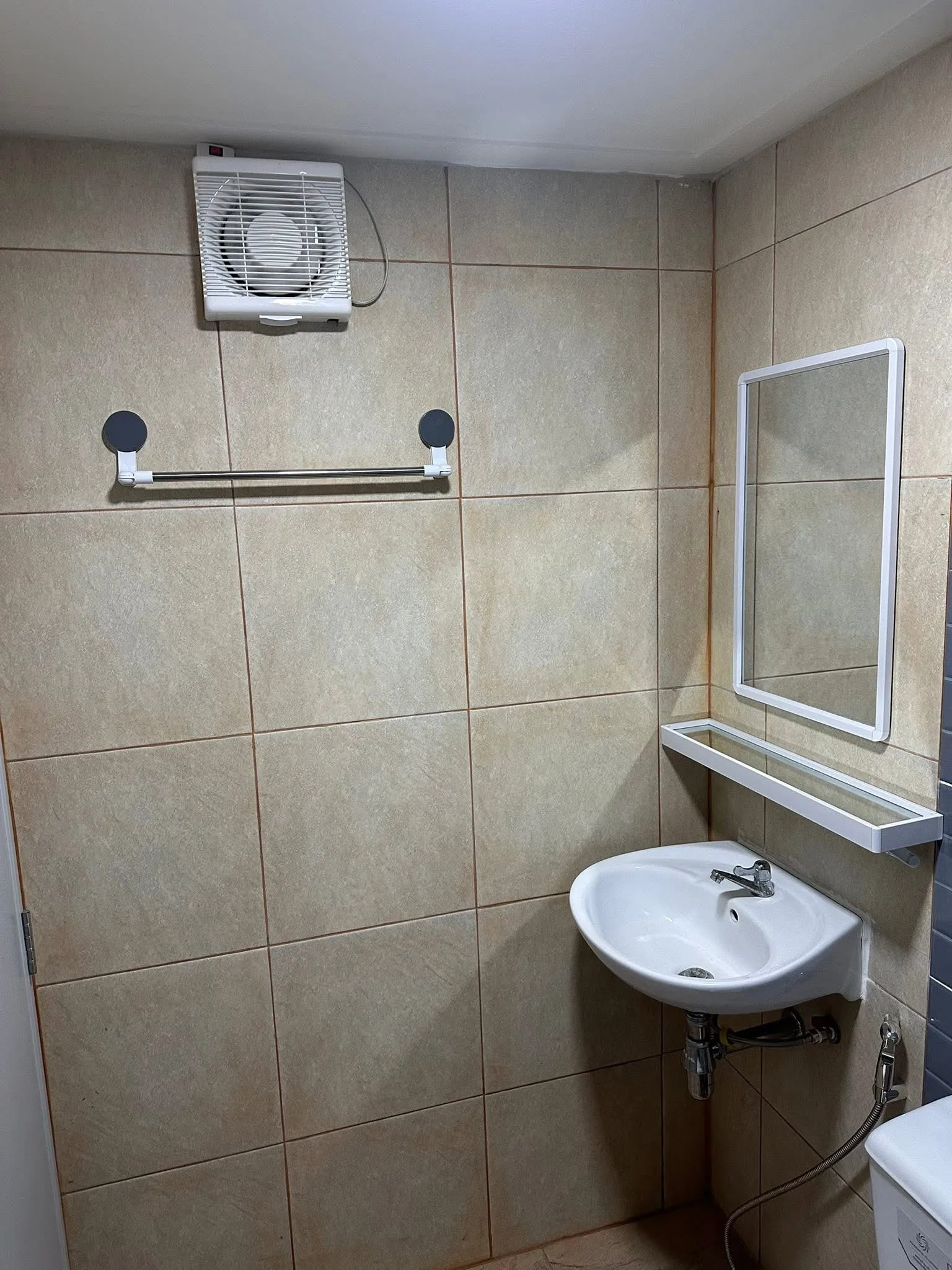 Small House Bathroom